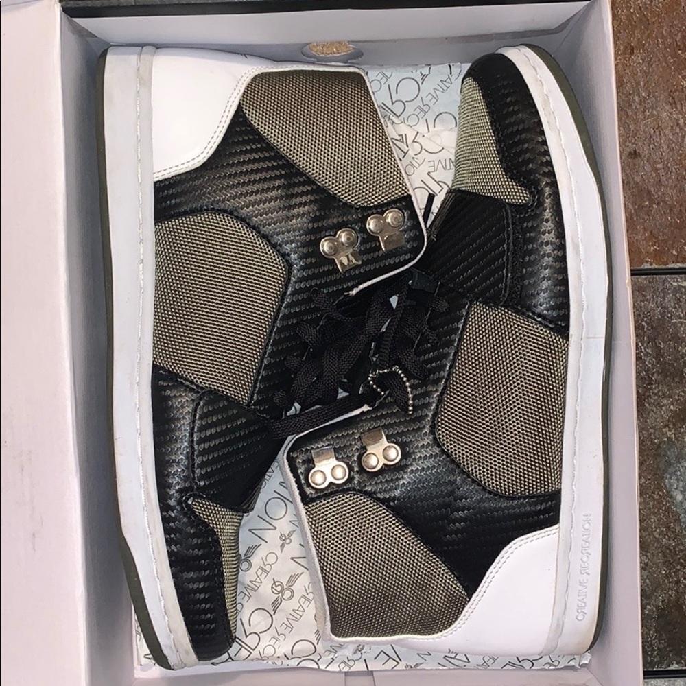 Men’s sneakers